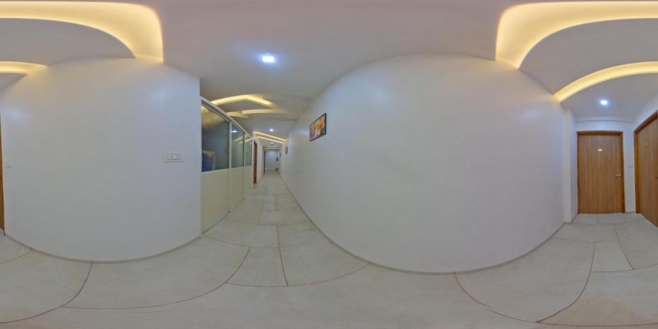 Hotel Ramkrishna Inn Колхапур Екстериор снимка