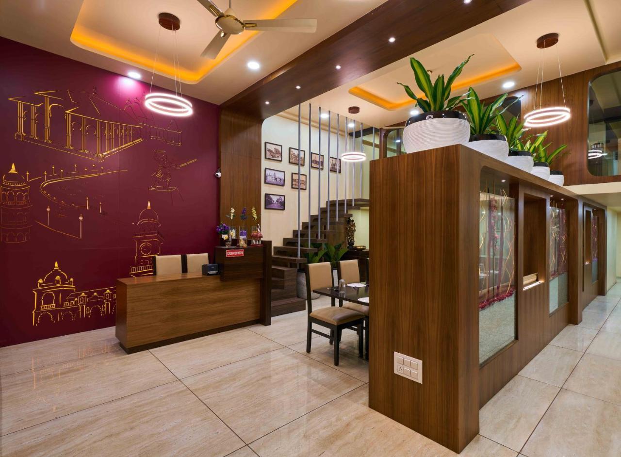 Hotel Ramkrishna Inn Колхапур Екстериор снимка